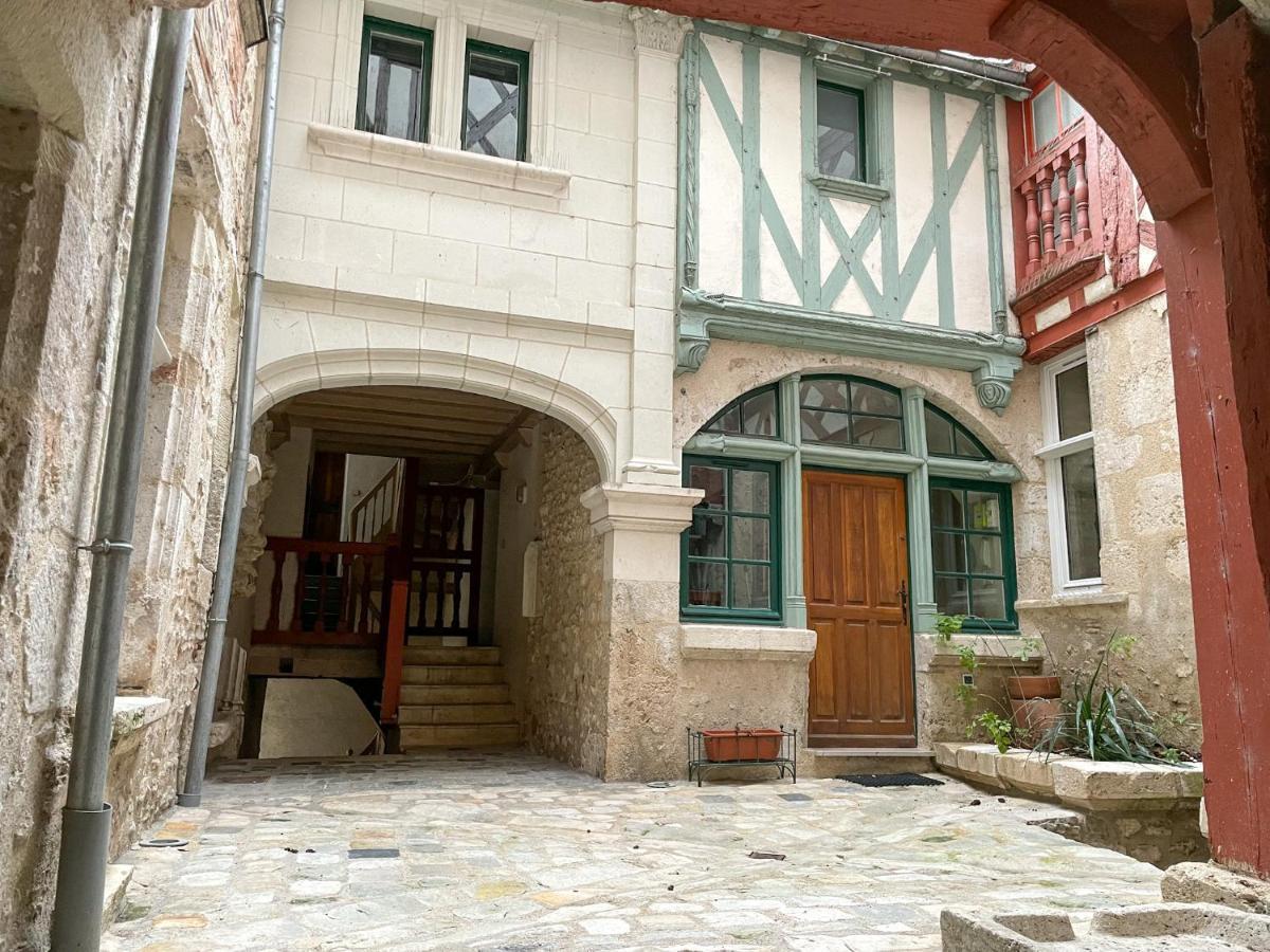 Charme & Calme A 200M Du Chateau Μπλουά Εξωτερικό φωτογραφία